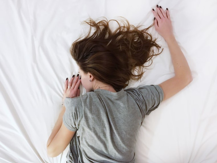 woman sleeping woman sleeping